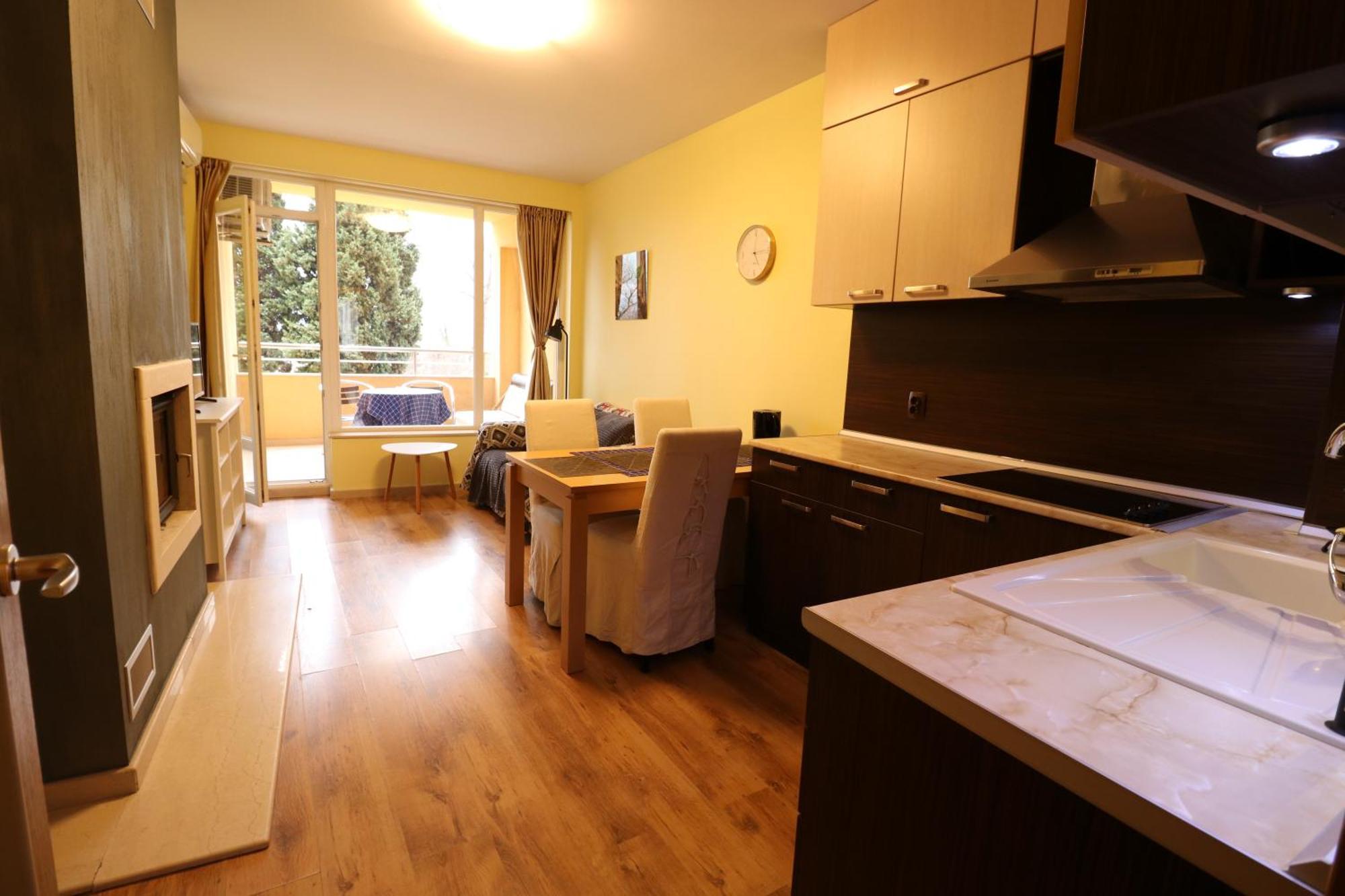 Varna Garden View Apartment מראה חיצוני תמונה