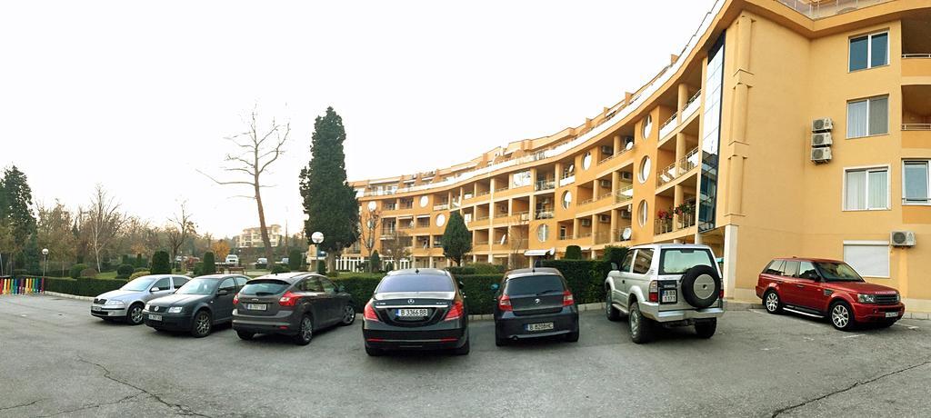 Varna Garden View Apartment מראה חיצוני תמונה